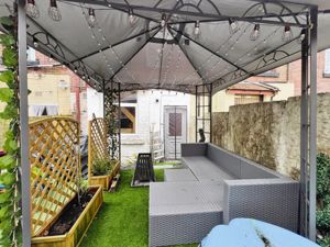 Gazebo- click for photo gallery